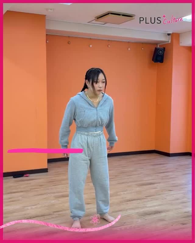 ＼✨Freestyle JAZZ 無料体験会 開催！✨／  MaNa先生のFreestyle JAZZクラスの無料体験会の開催が決定いたしました🎉  日時は
4/24（金）19:00~20:00となっております！  型にとらわれず、表現重視のこのFreestyle JAZZ。
パワフル系とはまた違った、 
大人っぽくて表現力豊かな魅力が詰まっています✨  そして、 
【それぞれの個性を活かしたダンス 】
を大切にしているMaNa先生クラスです💜  MaNa先生のダンスはしなやかで思わず魅入ってしまいます💭
表現がとても分かりやすく、自然と惹き込まれるのが魅力です‼️  「ダンスに憧れはあるけど初めてで不安…」 
「ついていけるか心配…」  そんな方にぴったりの、 
初心者向けクラスです🔰  基礎から丁寧にゆっくりレクチャーしていきますので
ご安心ください♪  まずは雰囲気を感じに来てみませんか！⋆͛‪📢
体験のご予約は下記リンクよりお願いいたします‼️  https://plus-culture.com/school/lesson/freestyle-jazz-mana//?booklesson=freestyle-jazz-mana&date=2026/04/24(%E9%87%91)19:00%EF%BD%9E20:00  ——————————————  【日時】 
4月24日（金）19:00~20:00  【スタジオ】 
studio1
〒530-0056 大阪府大阪市北区兎我野町3-18ファイブコート梅田 1階  ——————————————  #ダンス #ダンス初心者 #プラスカルチャー #フリースタイルジャズ #体験レッスン