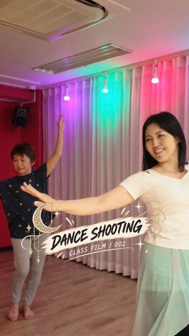 📸# 02 | Saly Bellydance  🎵3 Daqat  美しさの中に、芯の強さを。
自分らしい魅力を引き出すベリーダンス。  美しい姿勢やしなやかな動き、
身体の使い方を楽しく学べるクラス🌙  【クラス紹介】
⭐️火曜日 21:35~22:35（studio8）  @salyland  #プラスカルチャー #bellydance #shooting #ダンススタジオ